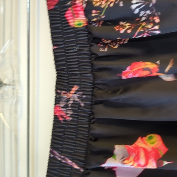 Victoria's Secret loungewear - Picture 5 of 12